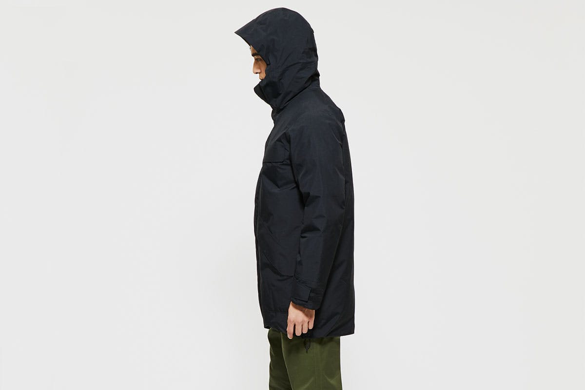goldwin hooded spur down coat
